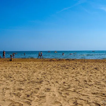 Cozy Flat With 3 Shared Pools And Private Garden * Bibione