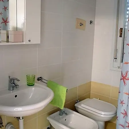 Cozy Flat With 3 Shared Pools And Private Garden * بيبيوني